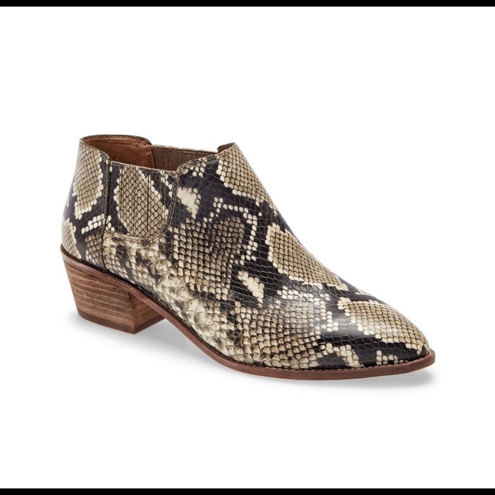 Madewell Low Leather Snake Print Boot size 6